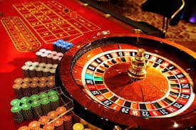 Live casino table with multiple players and dealer